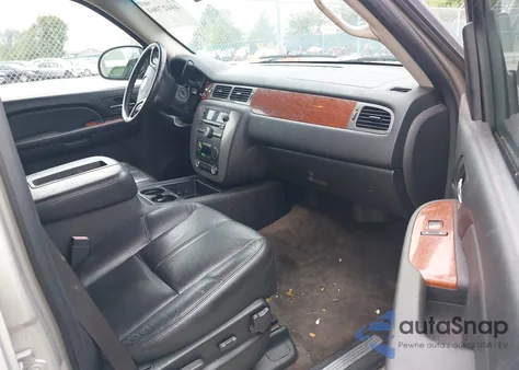 2008 GMC Yukon Xl 1500 Slt z USA, uszkodzony, nr VIN 1GKFK16328J209939